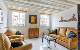 Luxury On The Gran Canal With Wonderful View